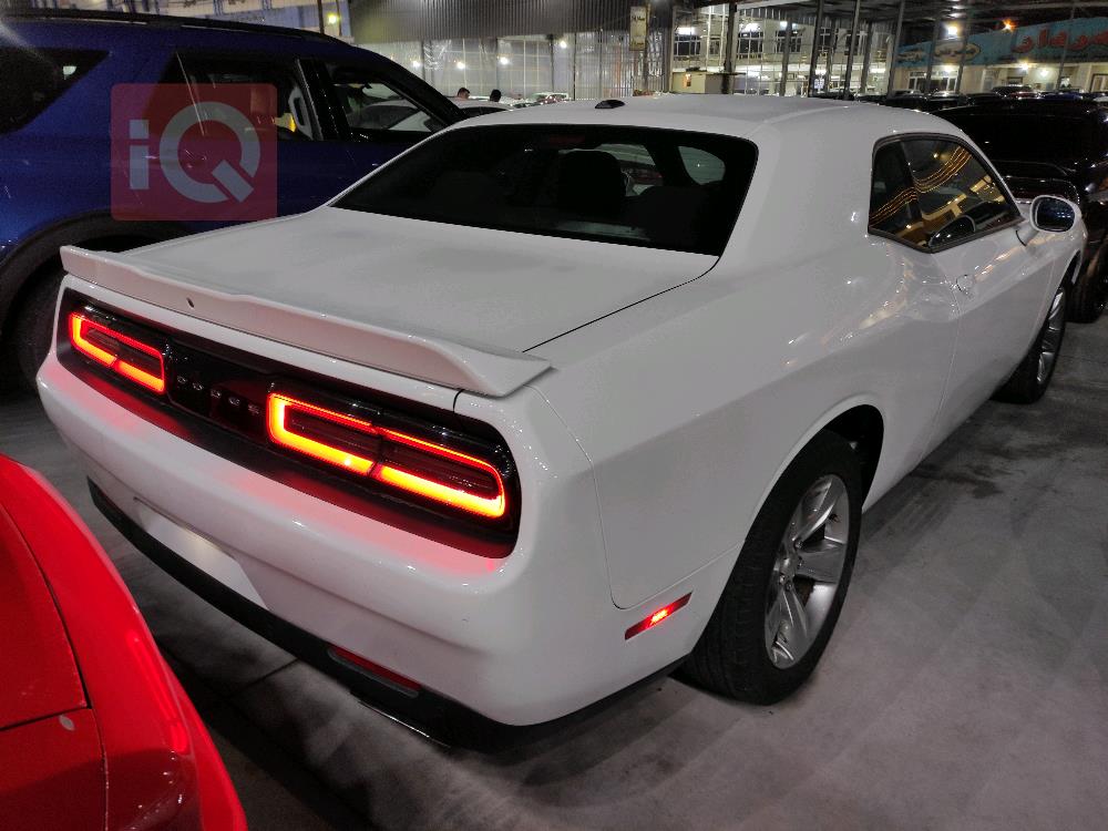 Dodge Challenger
